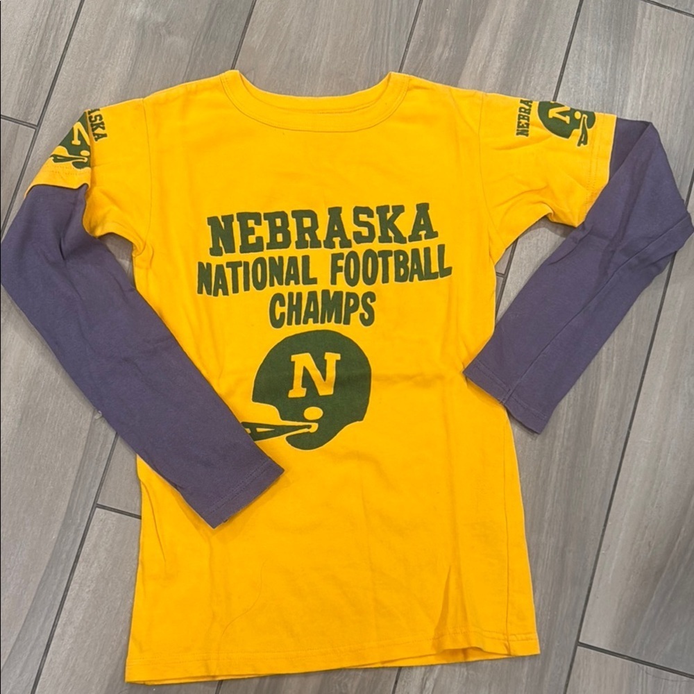 Boys size small 6-7 Yellow and Purple Long Sleeve Tee with Vintage Sports Design